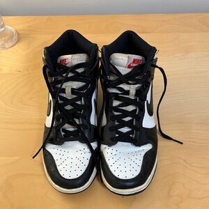 Nike Dunk High Retro in White & Black